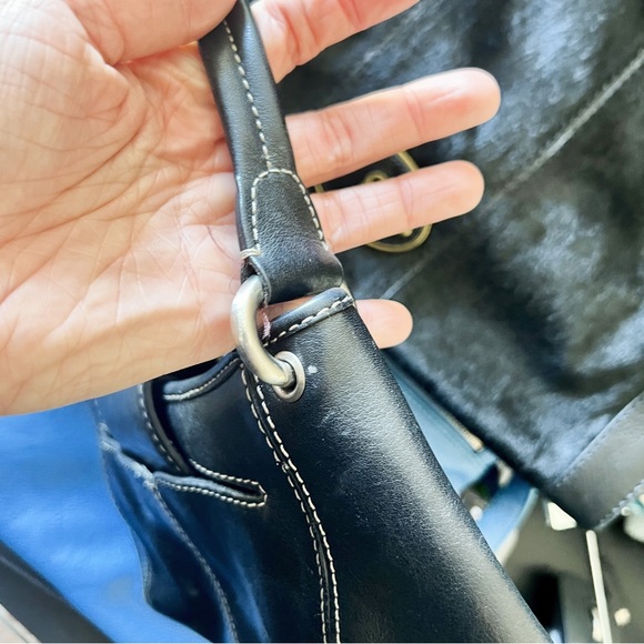 Cole Haan Small Black Leather Purse - Picture 7 of 12